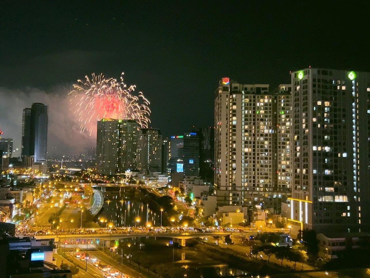 Huazhu Hotel ホーチミン市 エクステリア 写真