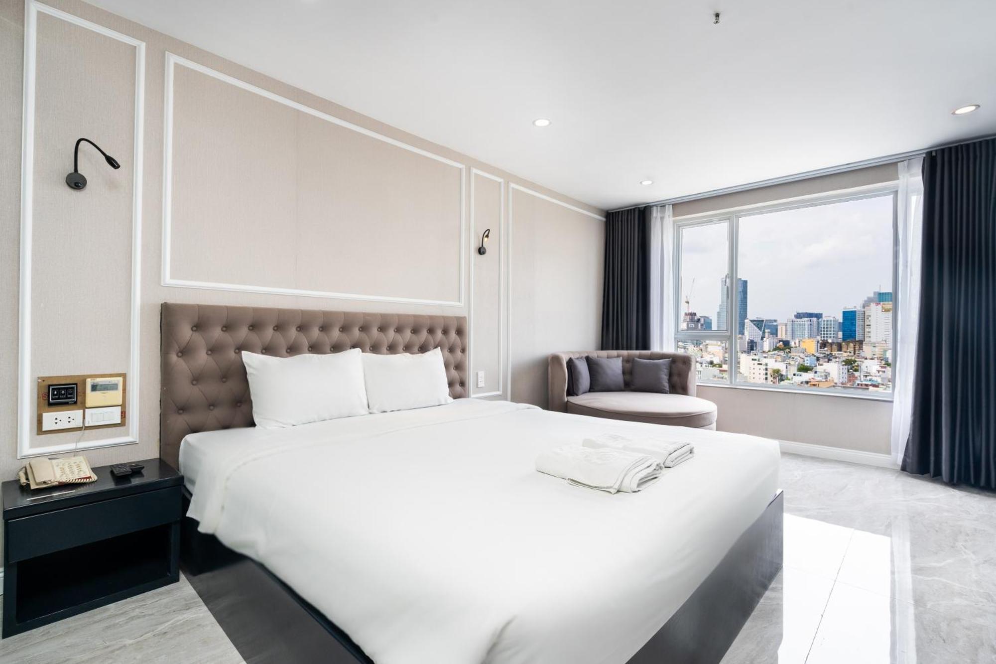 Huazhu Hotel ホーチミン市 エクステリア 写真