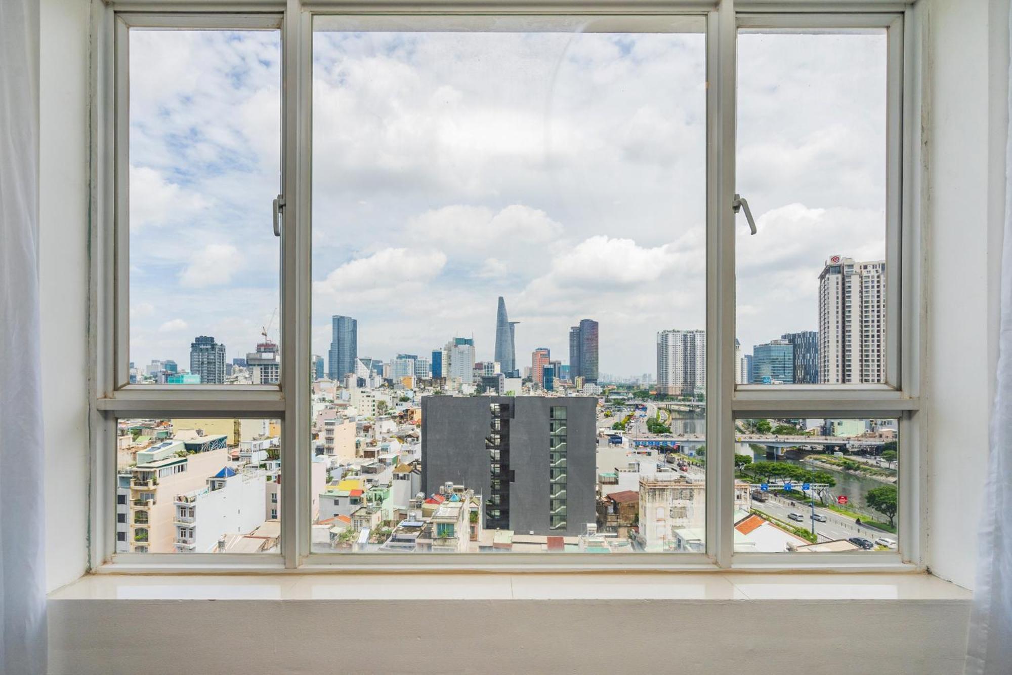 Huazhu Hotel ホーチミン市 エクステリア 写真